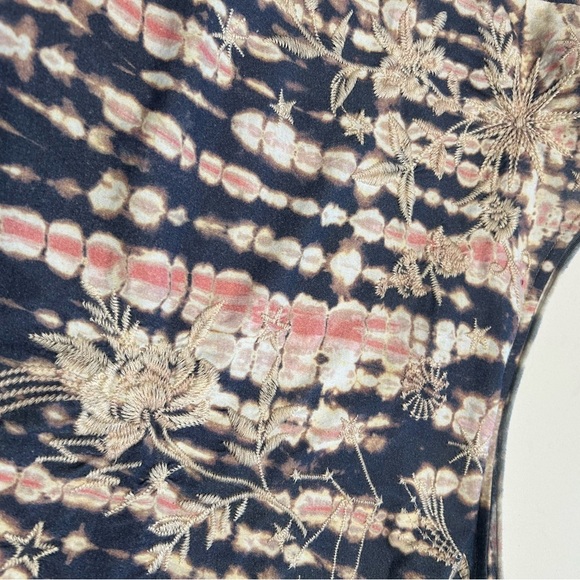 Johnny Was Tie-Dye Embroidered Top and Pants Size S - Picture 6 of 12